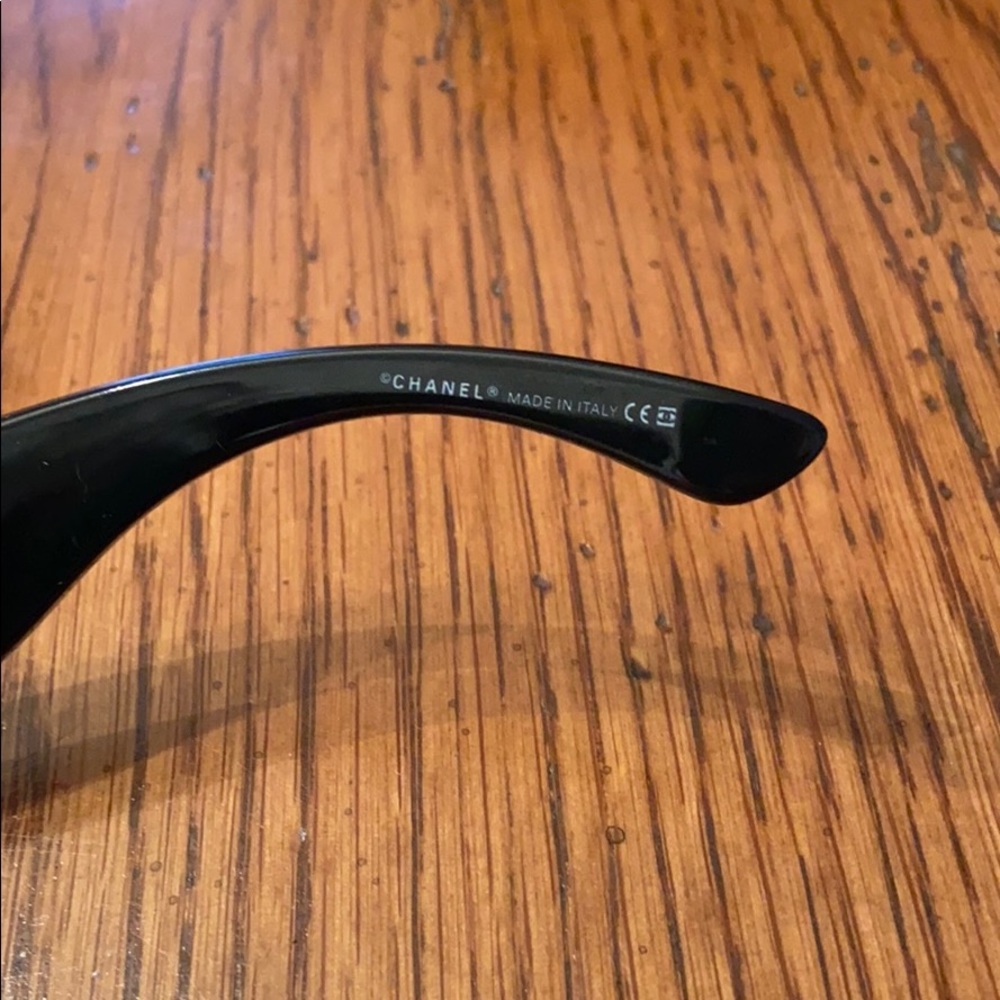 Authentic Chanel Sunglasses - Picture 4 of 10